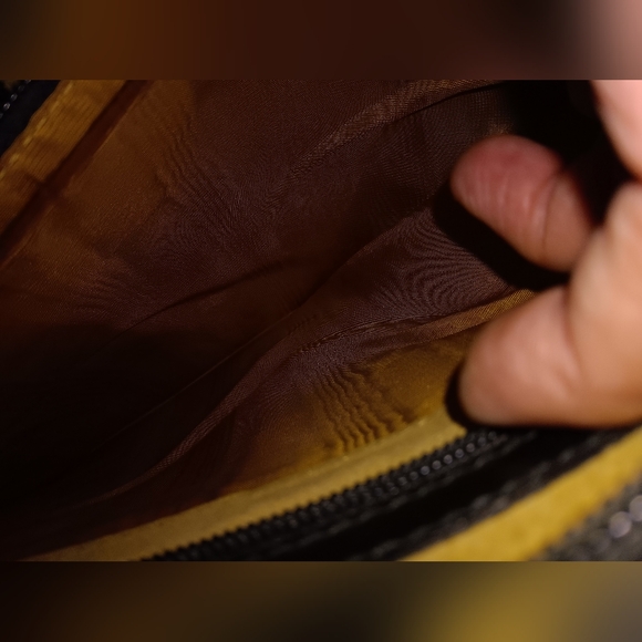 Gucci vintage bamboo handle leather briefcase with long strap - Picture 7 of 7